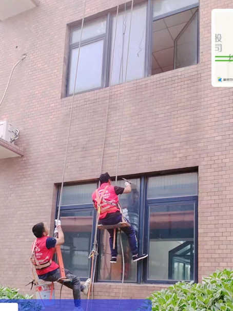 杜集承接各类窗户玻璃维修